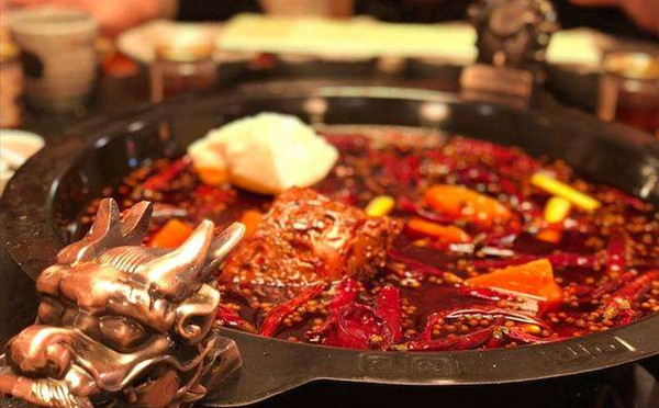 选择品质火锅底料厂家是成功开火锅店成功的关键!