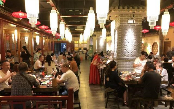 为什么选择火锅底料厂家，专业底料厂家有什么优势？